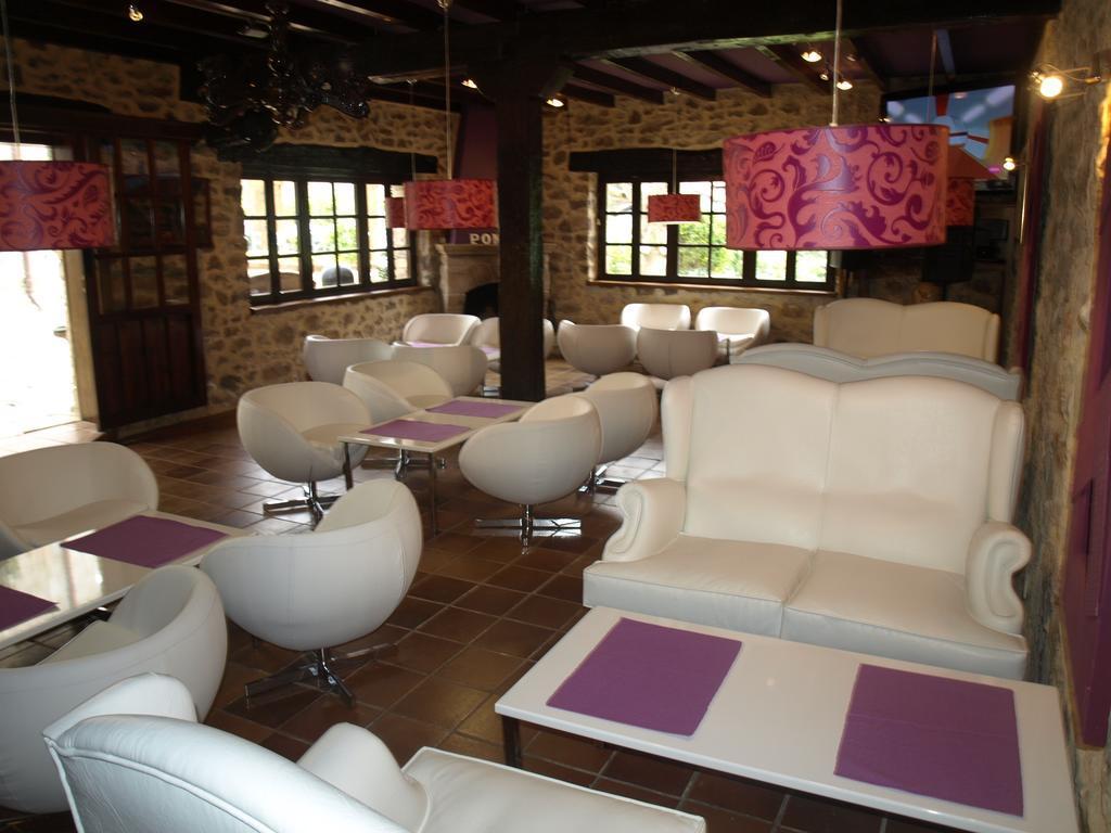 Complejo Rural Spa Hosteria El Pomar Комильяс Экстерьер фото